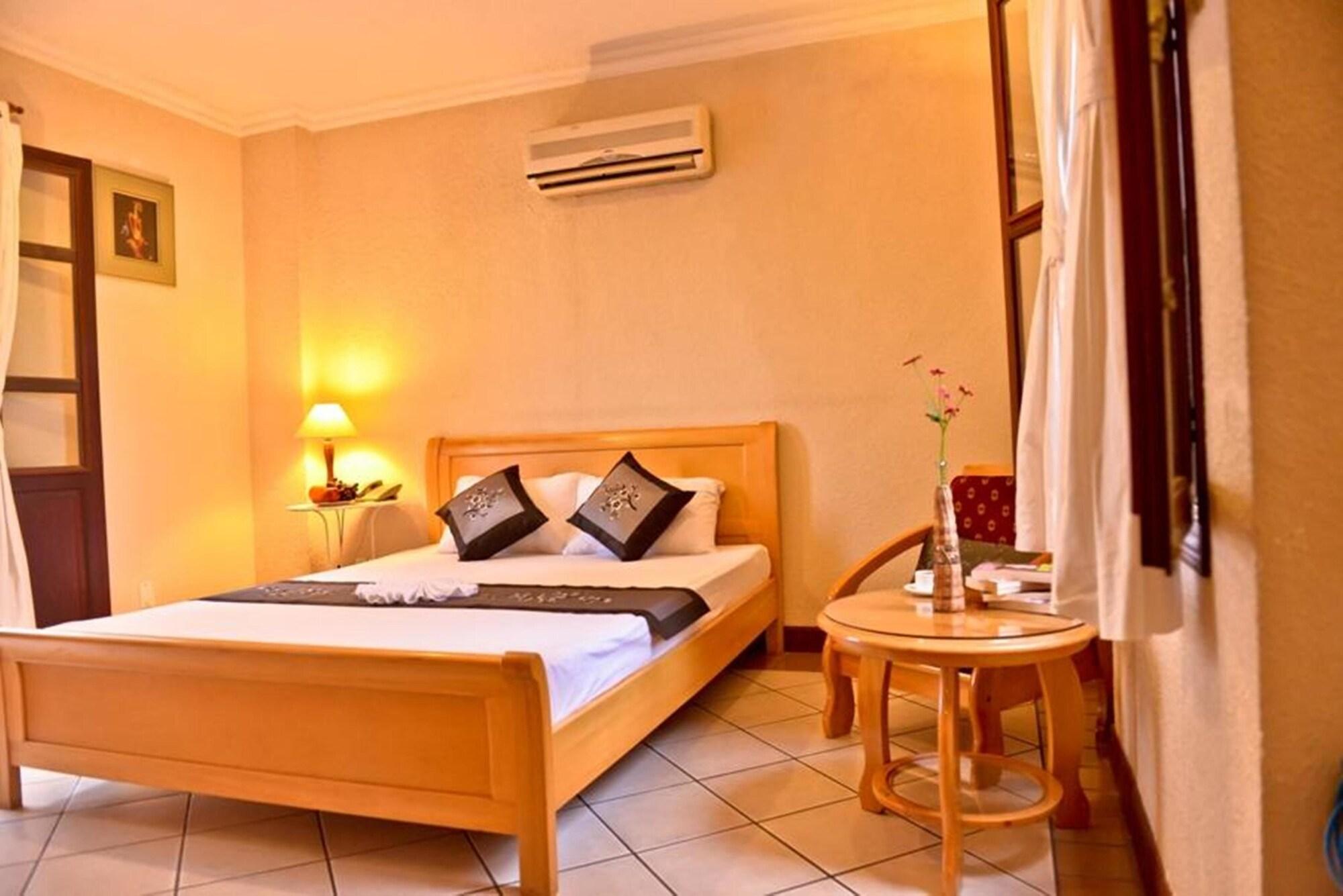 Cam Ly Boutique Apartment & Hotel Хошимин Экстерьер фото