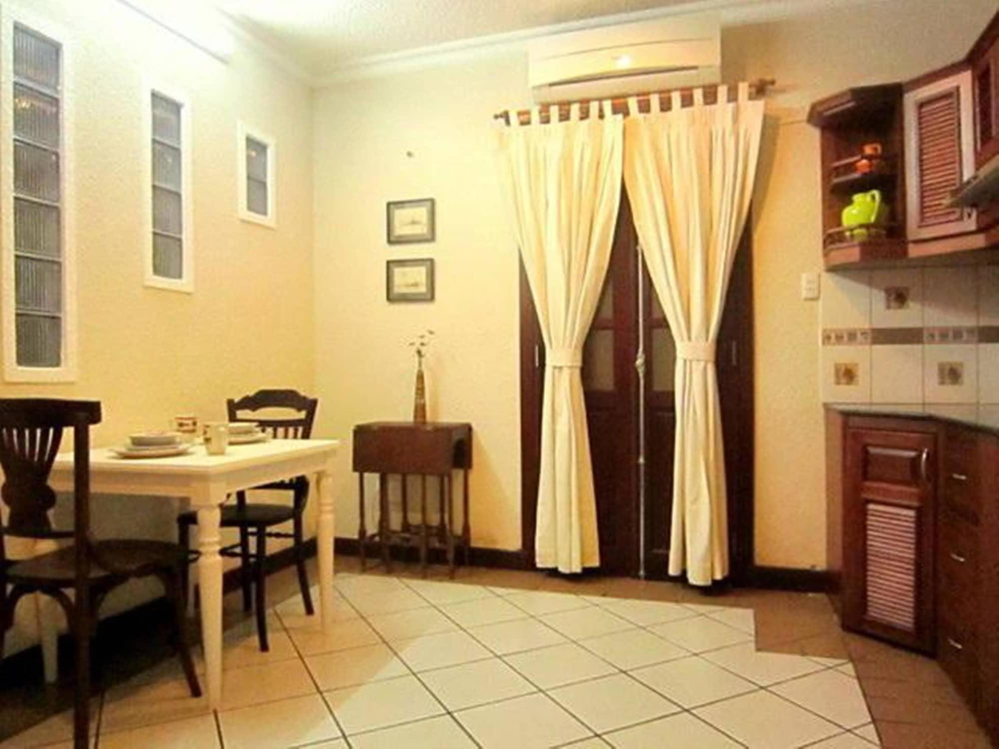 Cam Ly Boutique Apartment & Hotel Хошимин Экстерьер фото