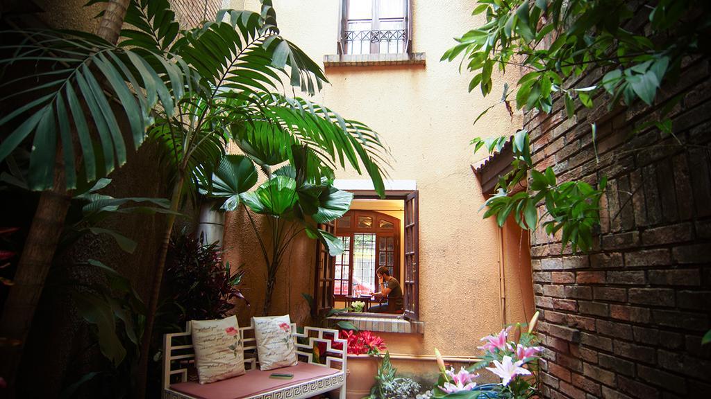 Cam Ly Boutique Apartment & Hotel Хошимин Экстерьер фото
