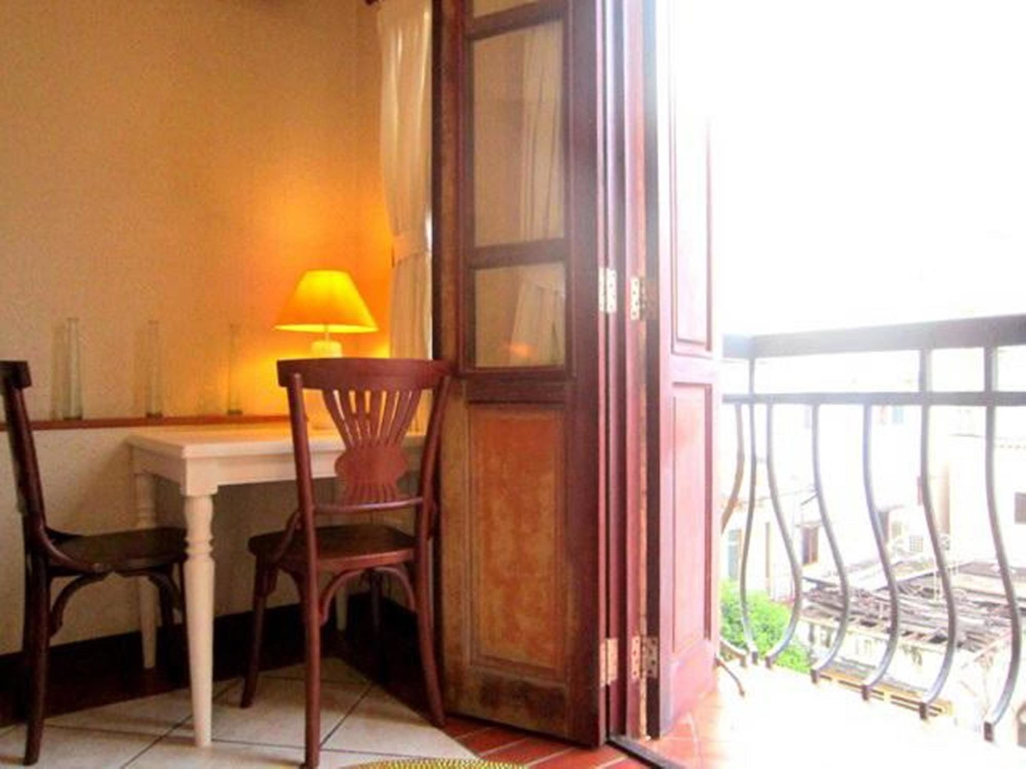 Cam Ly Boutique Apartment & Hotel Хошимин Экстерьер фото