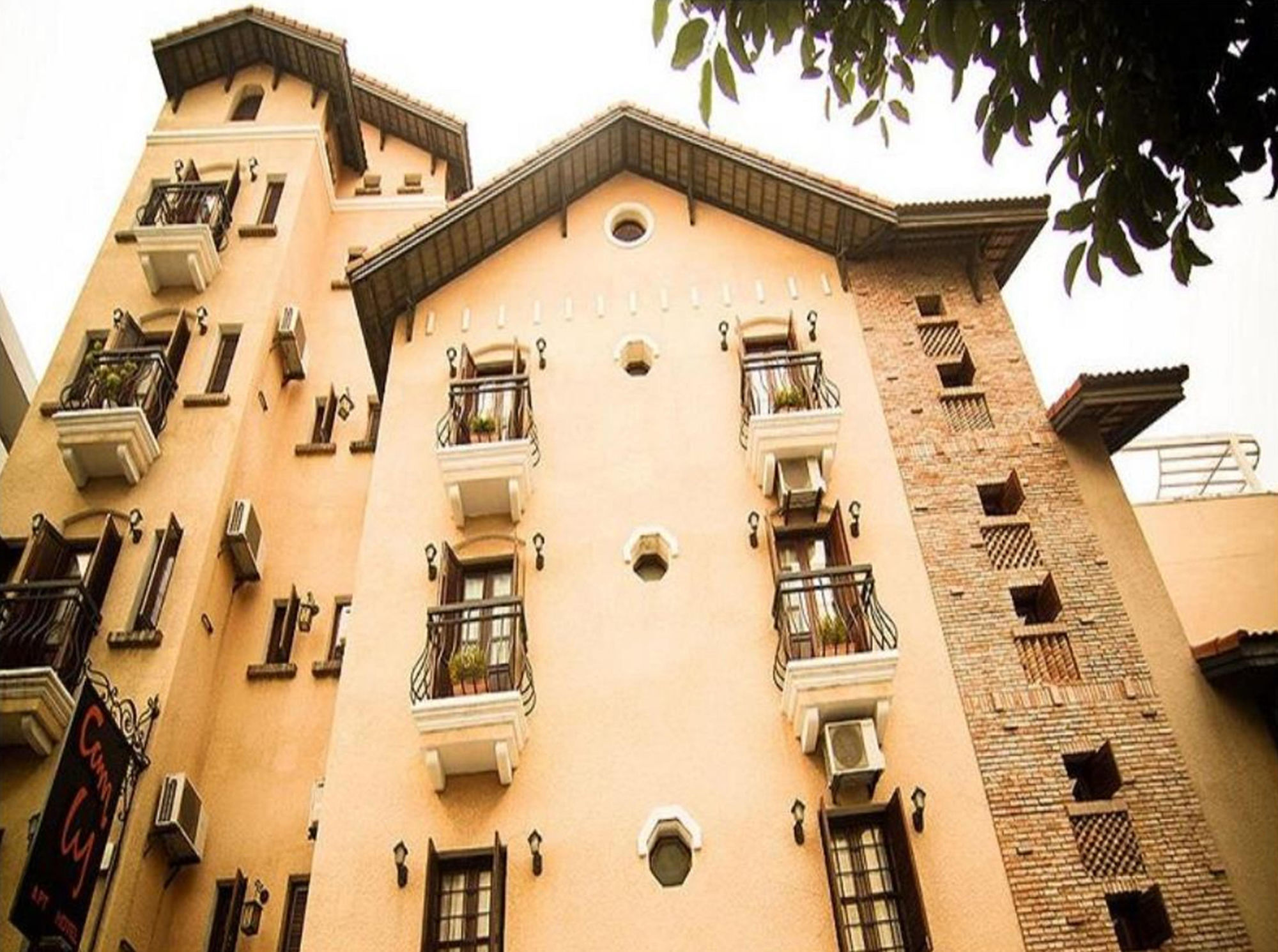 Cam Ly Boutique Apartment & Hotel Хошимин Экстерьер фото